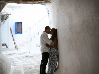 engagement portraits at Santorini and Mykonos