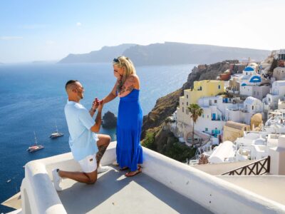 will you marry me? A surprise proposal with authentic and natural reaction, in Santorini Greece